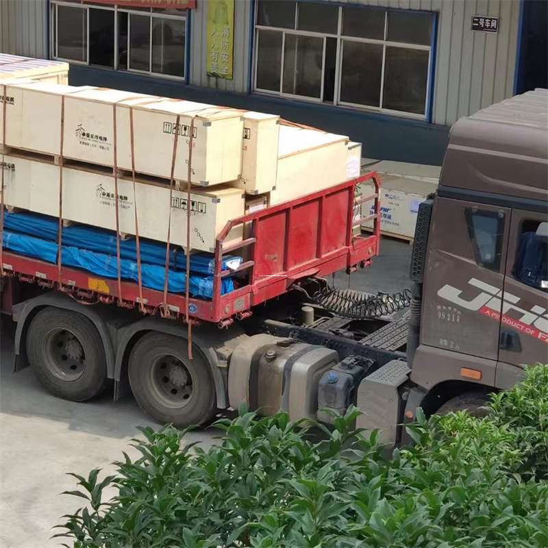 河北张家口怀安县至新疆阿勒泰福海县物流专线，一站式服务，让您的货物畅行无忧